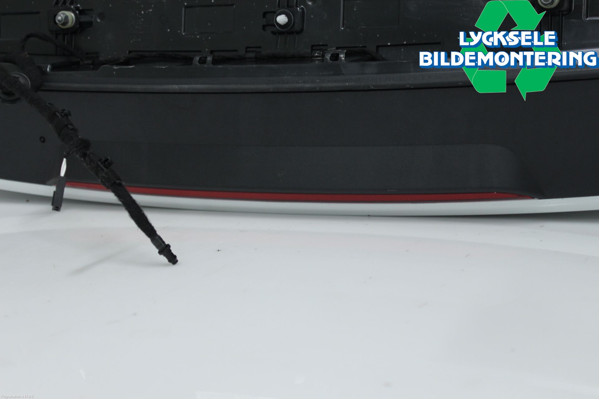 Volkswagen VW GOLF / E-GOLF VIII 20- Spoiler Baklucka