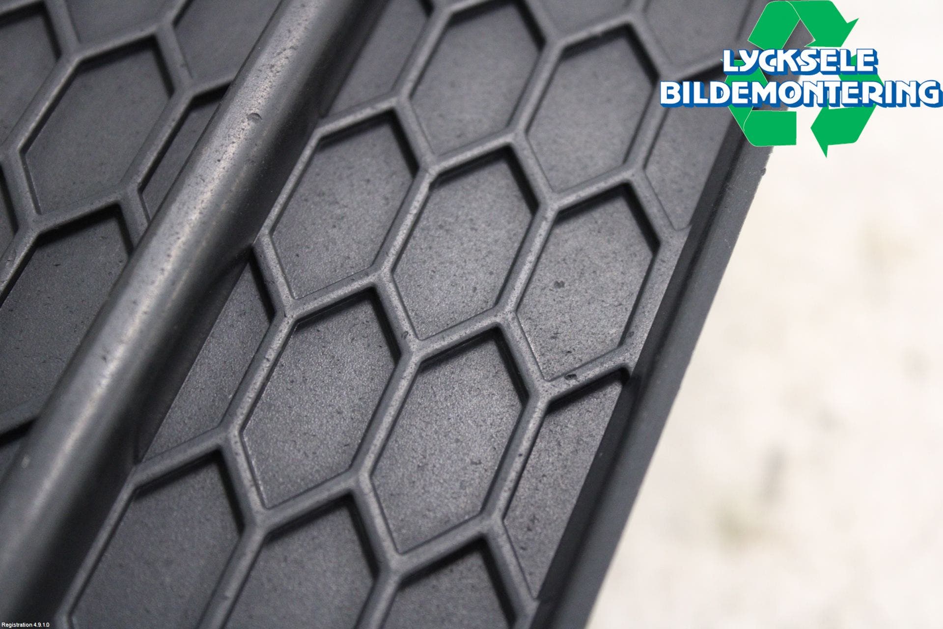 Audi A5 07-16 Dimljussarg Fram