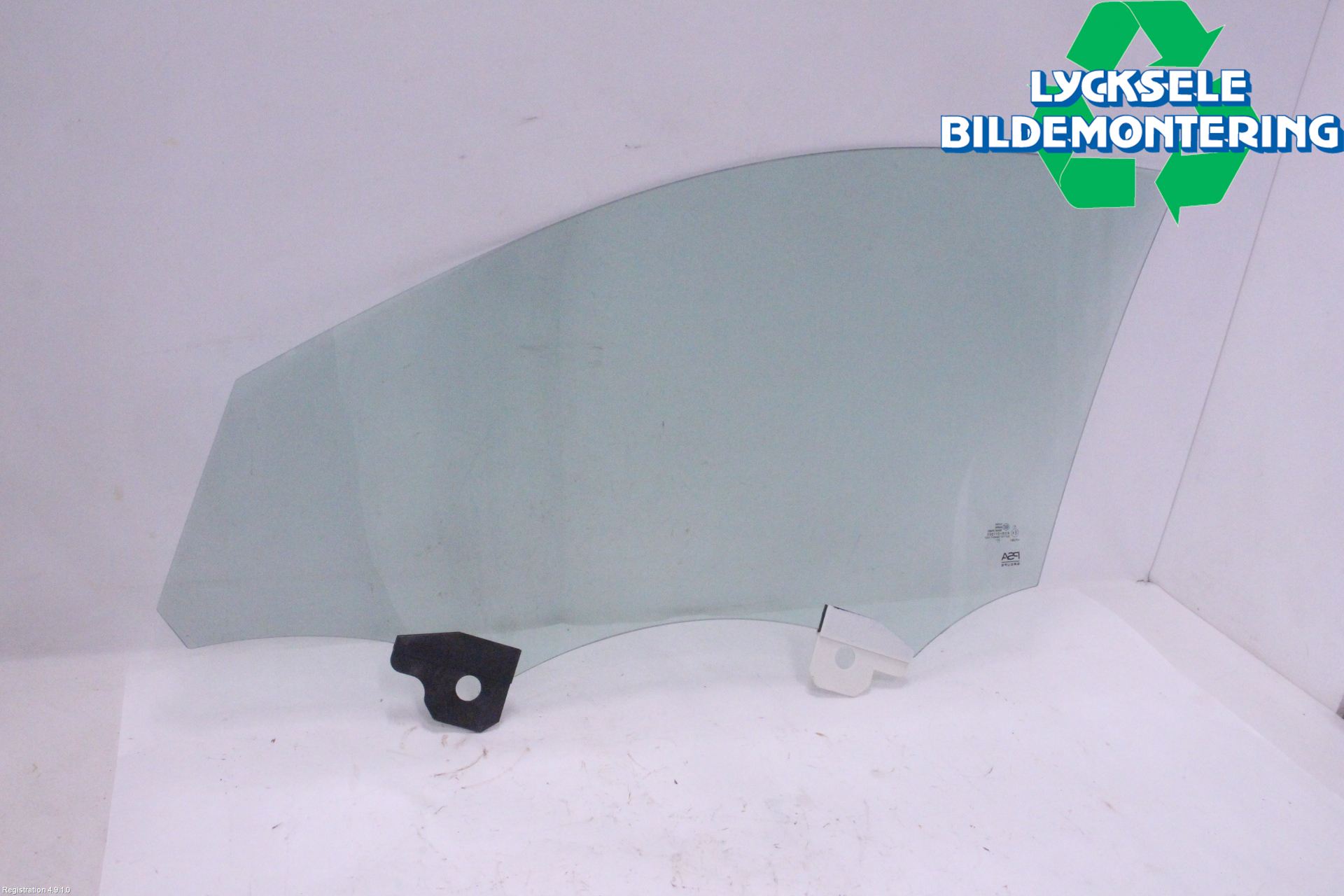 Opel ASTRA L 22- Dörruta Fram Höger