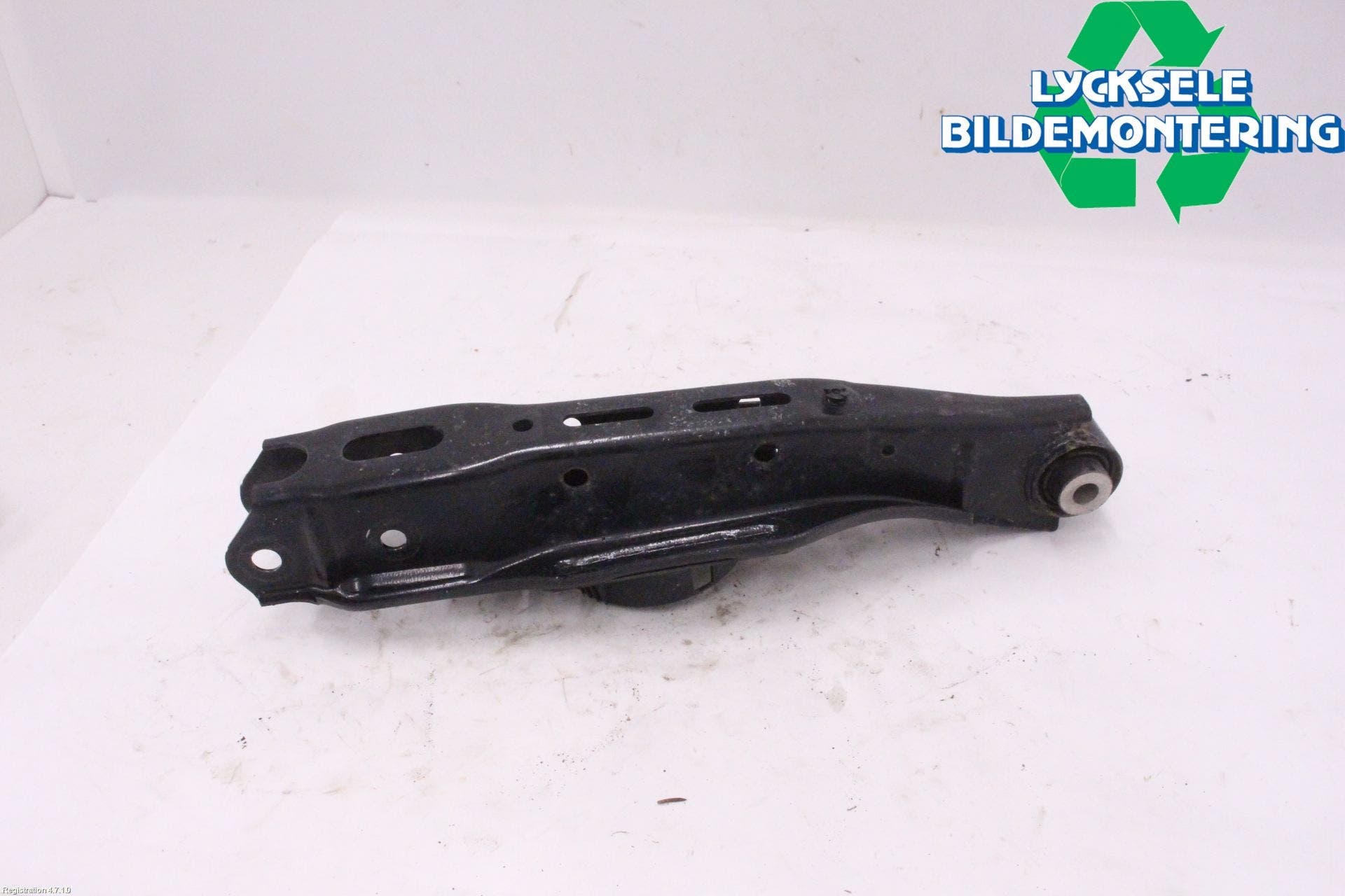 Volkswagen VW ID.3 21- Bärarm Bak Höger