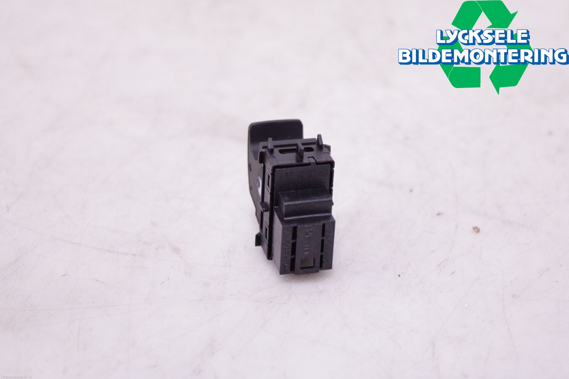 Cupra FORMENTOR 21- Strömställare Elhiss