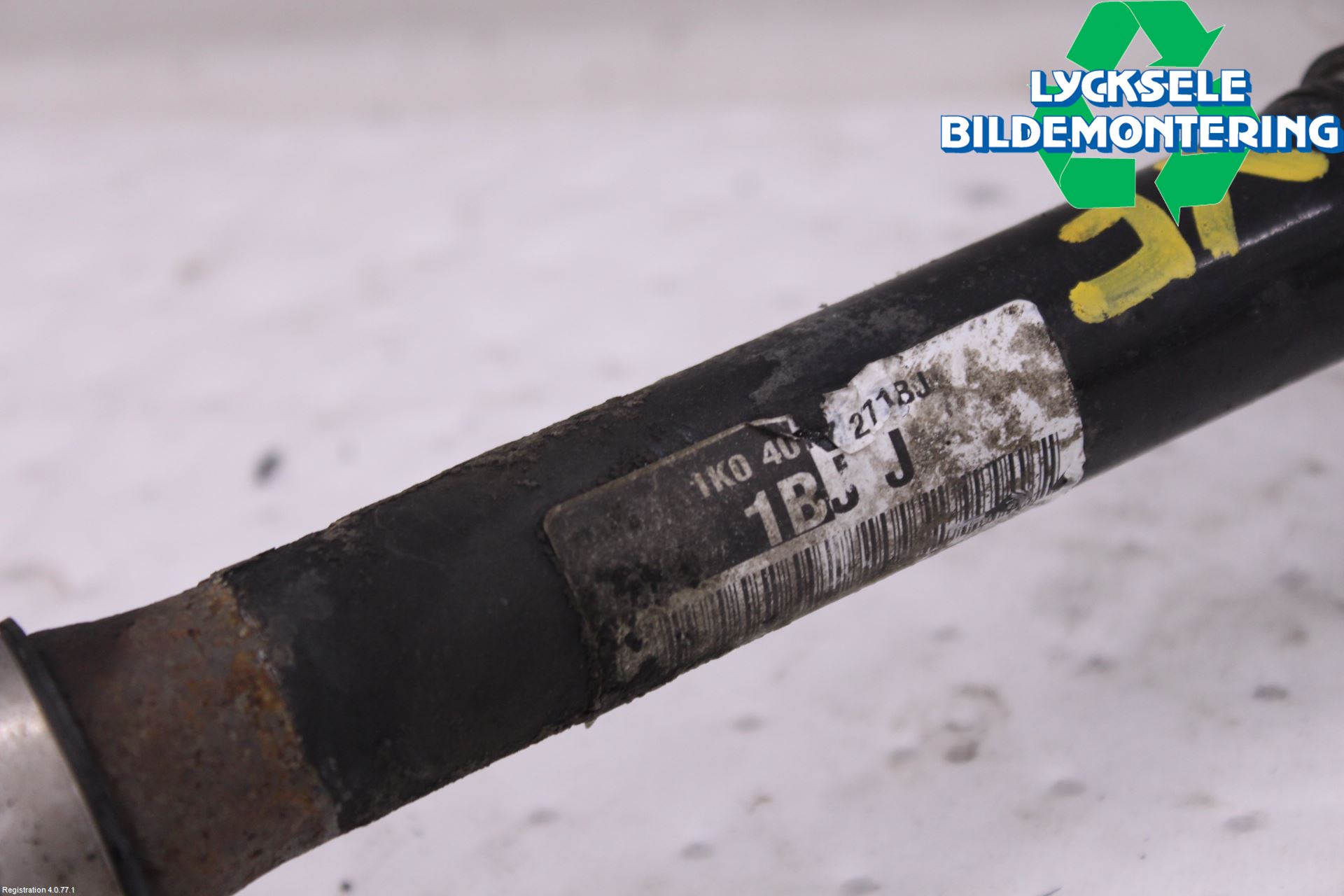 Skoda SUPERB 09-15 Drivaxel Fram Vänster