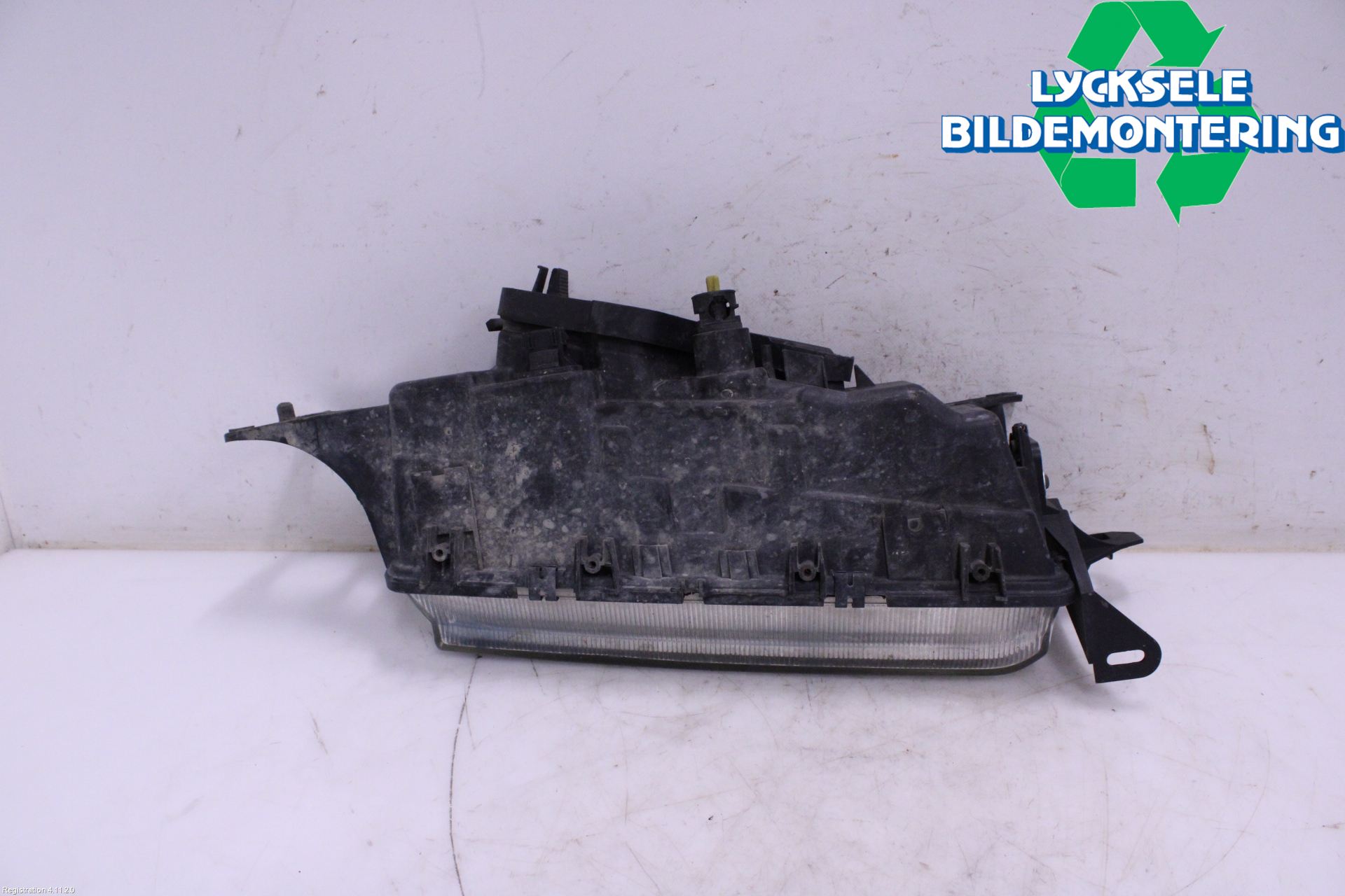 Volvo 960 91-97 Strålkastare Vänster