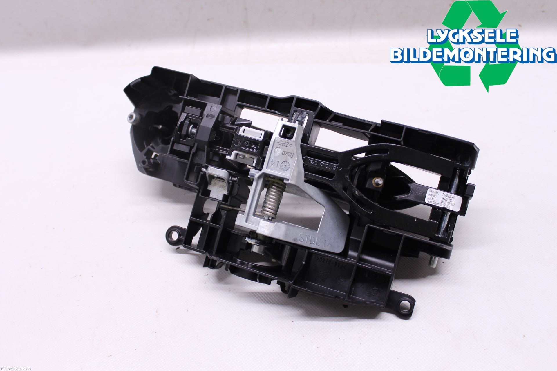 BMW 5 F10/F11/F18 09-17 Dörrhandtag Yttre Vä