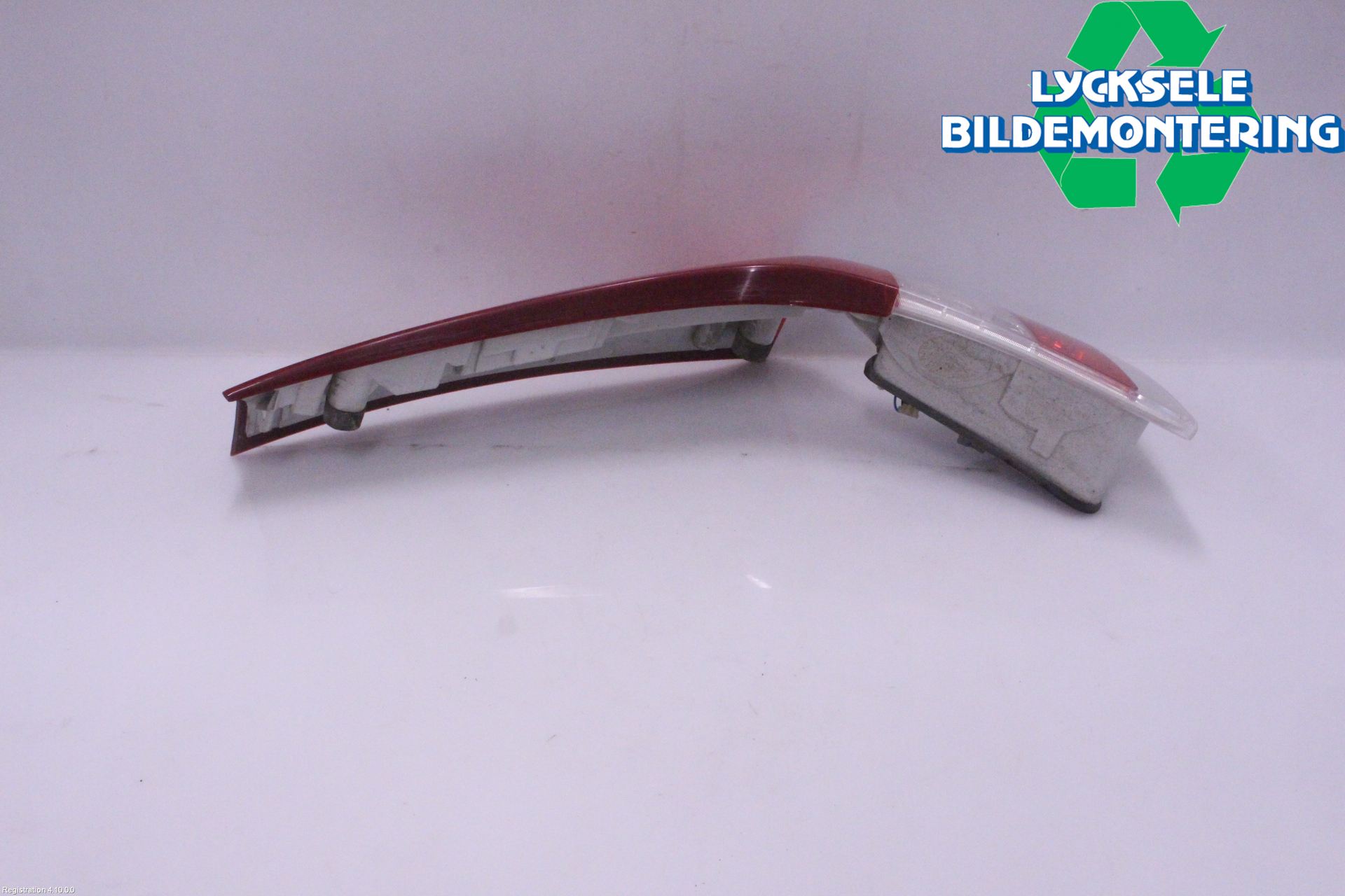 Volvo XC70 14-16 Bakljus Lucka Hö