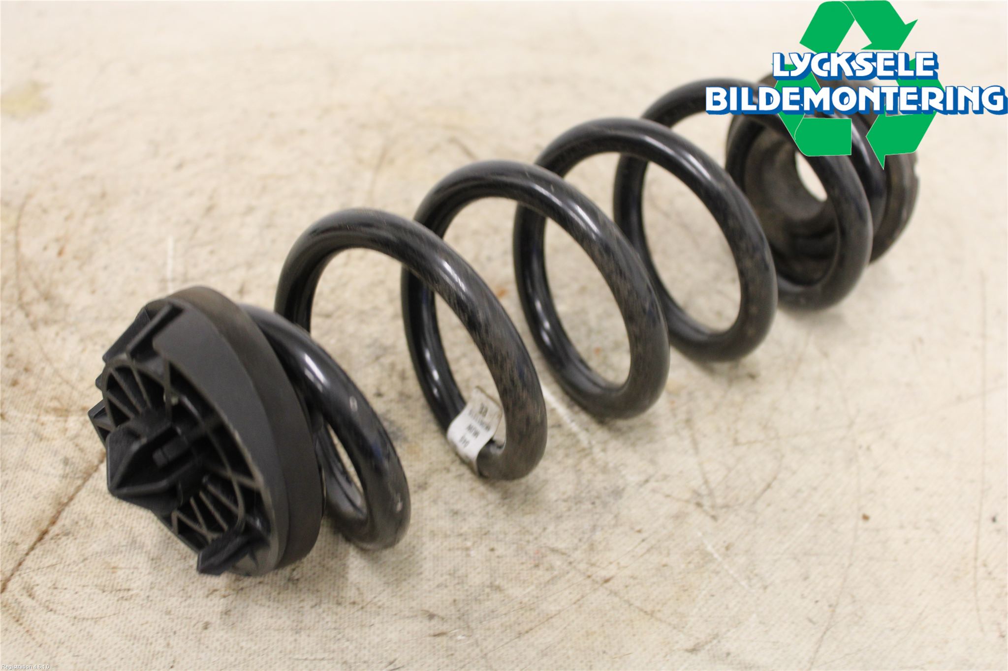 Audi A6 F2/C8 19- Fjäder Bak