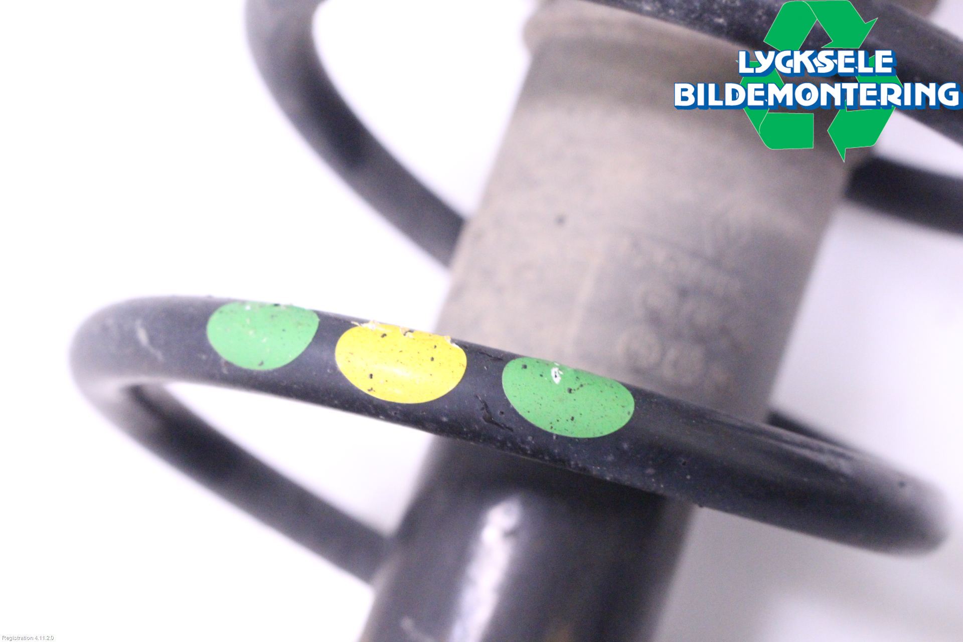 Dacia DUSTER 18-24 Fjäderben Fram Höger