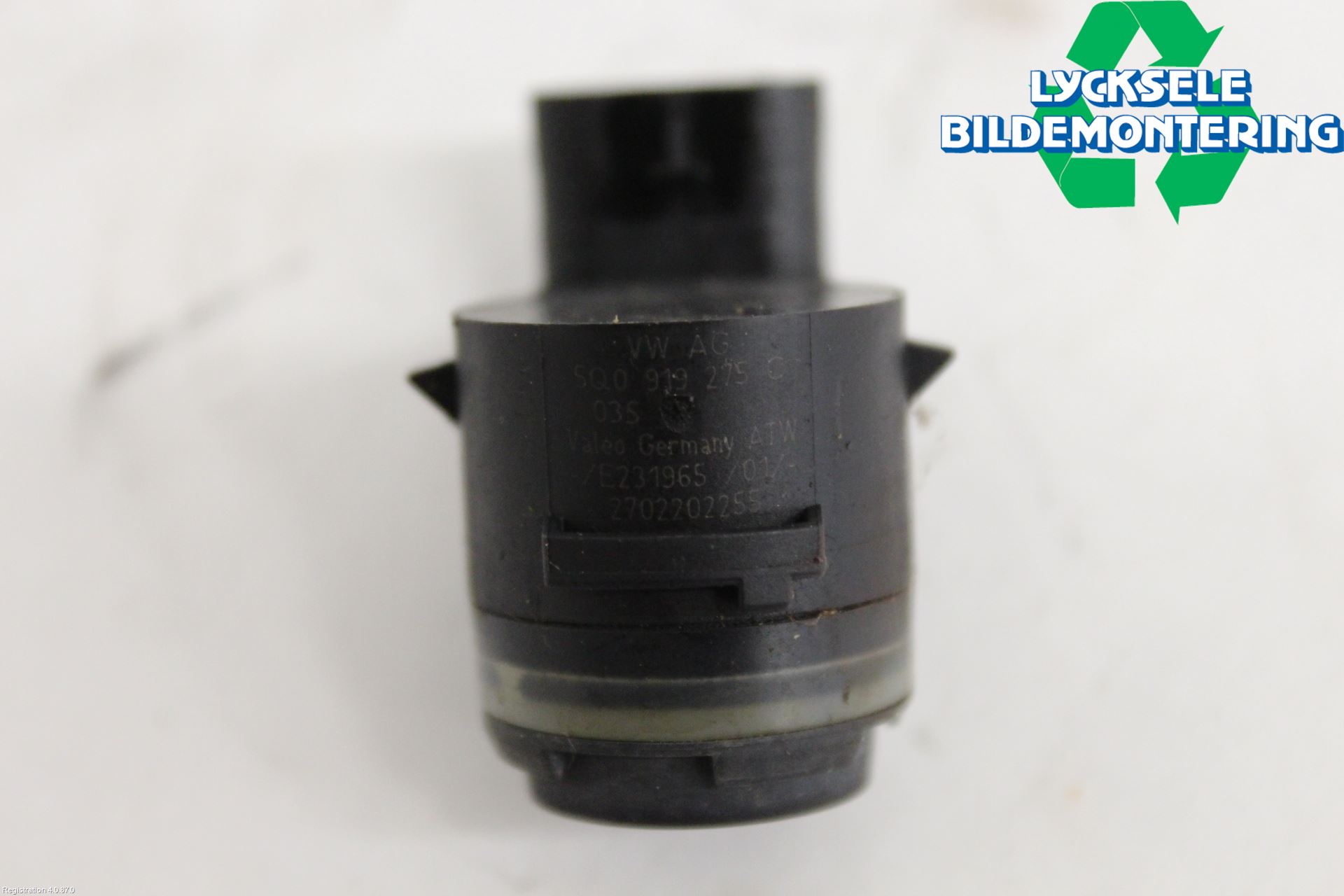 Audi A6 F2/C8 19- Parkeringshjälp Frontsensor