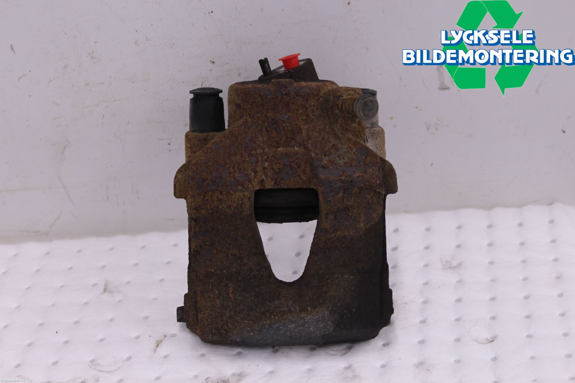 Volkswagen VW POLO 10-17 Bromsok Fram Vänster