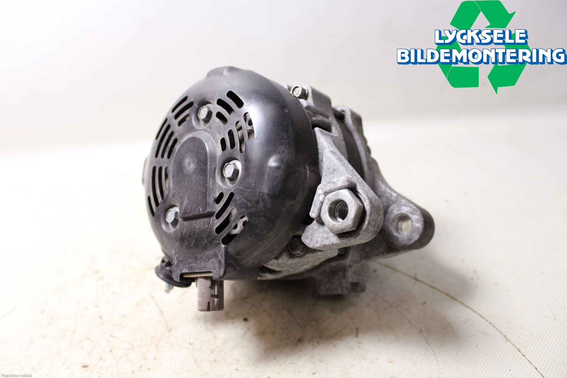 Toyota AURIS 13-19 Generator