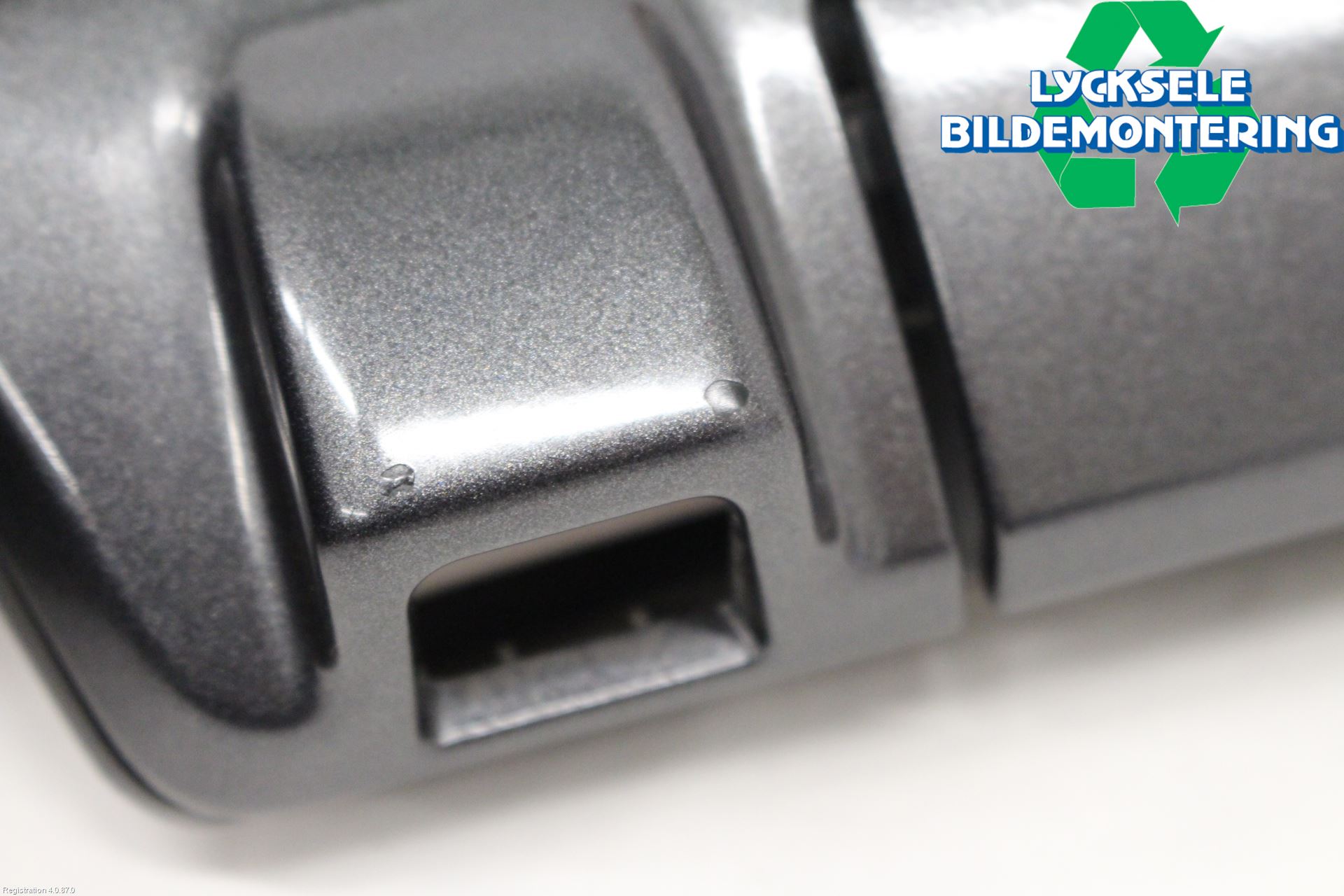 Isuzu D-MAX Bakluckehandtag