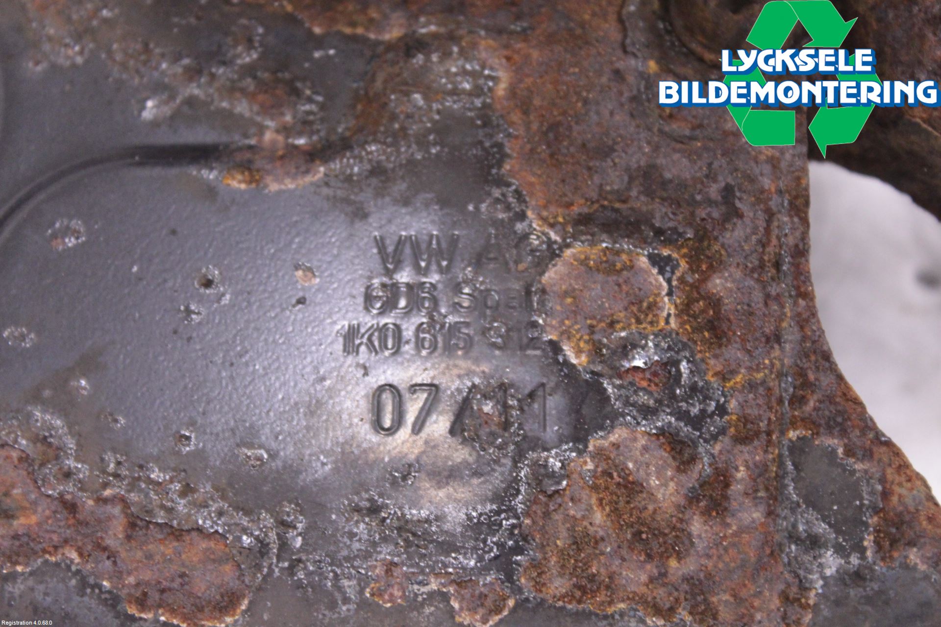 Skoda OCTAVIA (1Z) 05-13 Styrspindel Lagerhus Hö