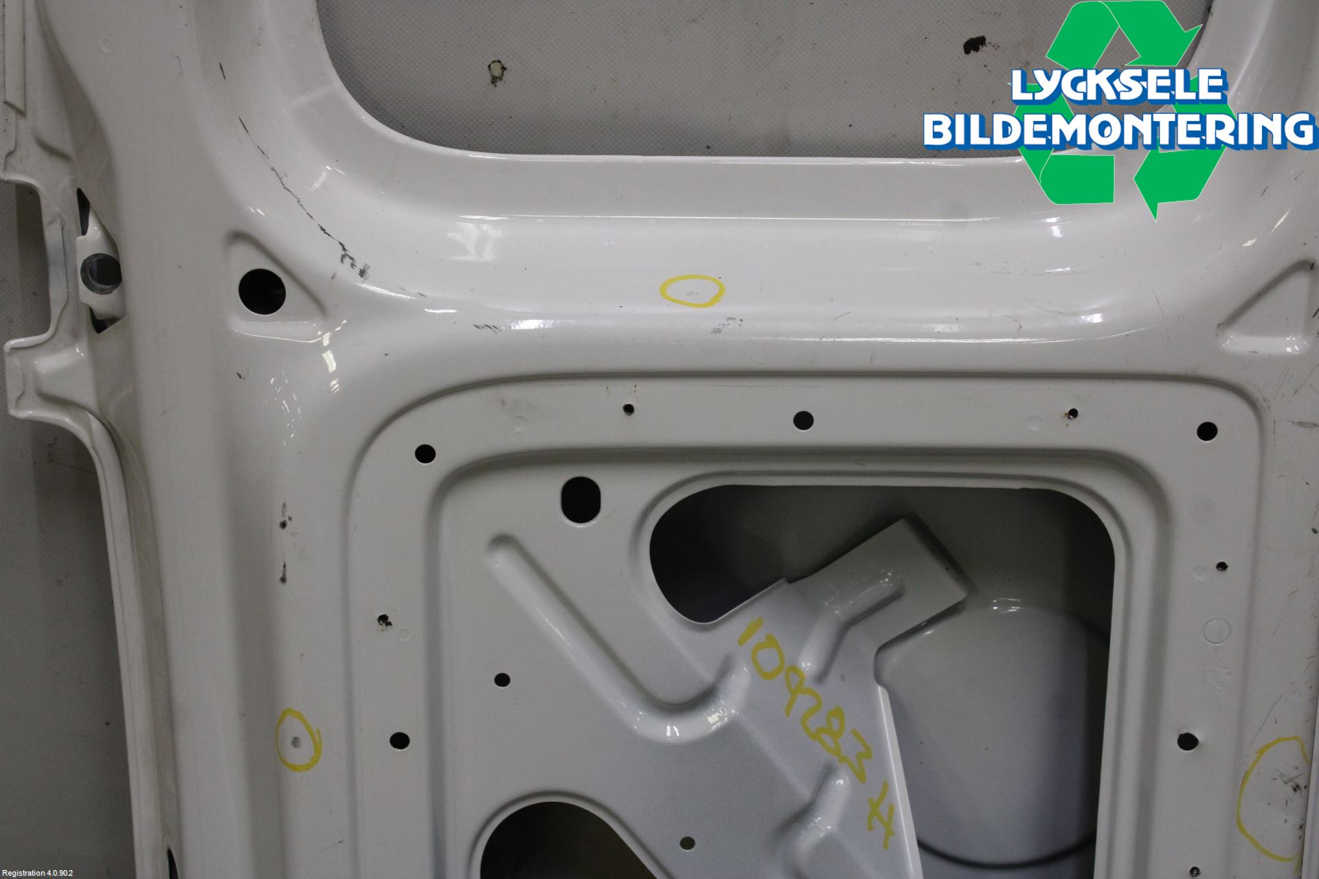 Volkswagen VW CADDY 11-15 Dörr Bak Van-Skåp Höger