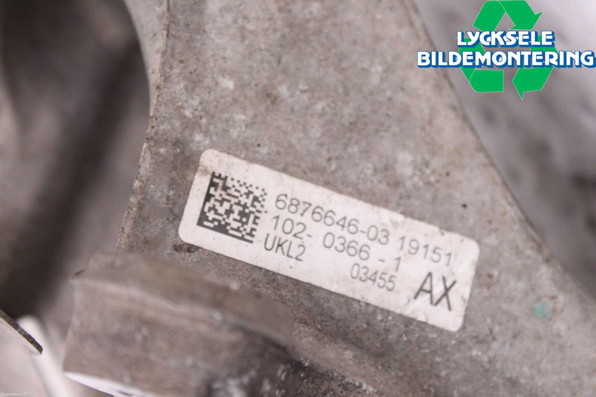 BMW X1 F48 15-22 Styrspindel Lagerhus Hö