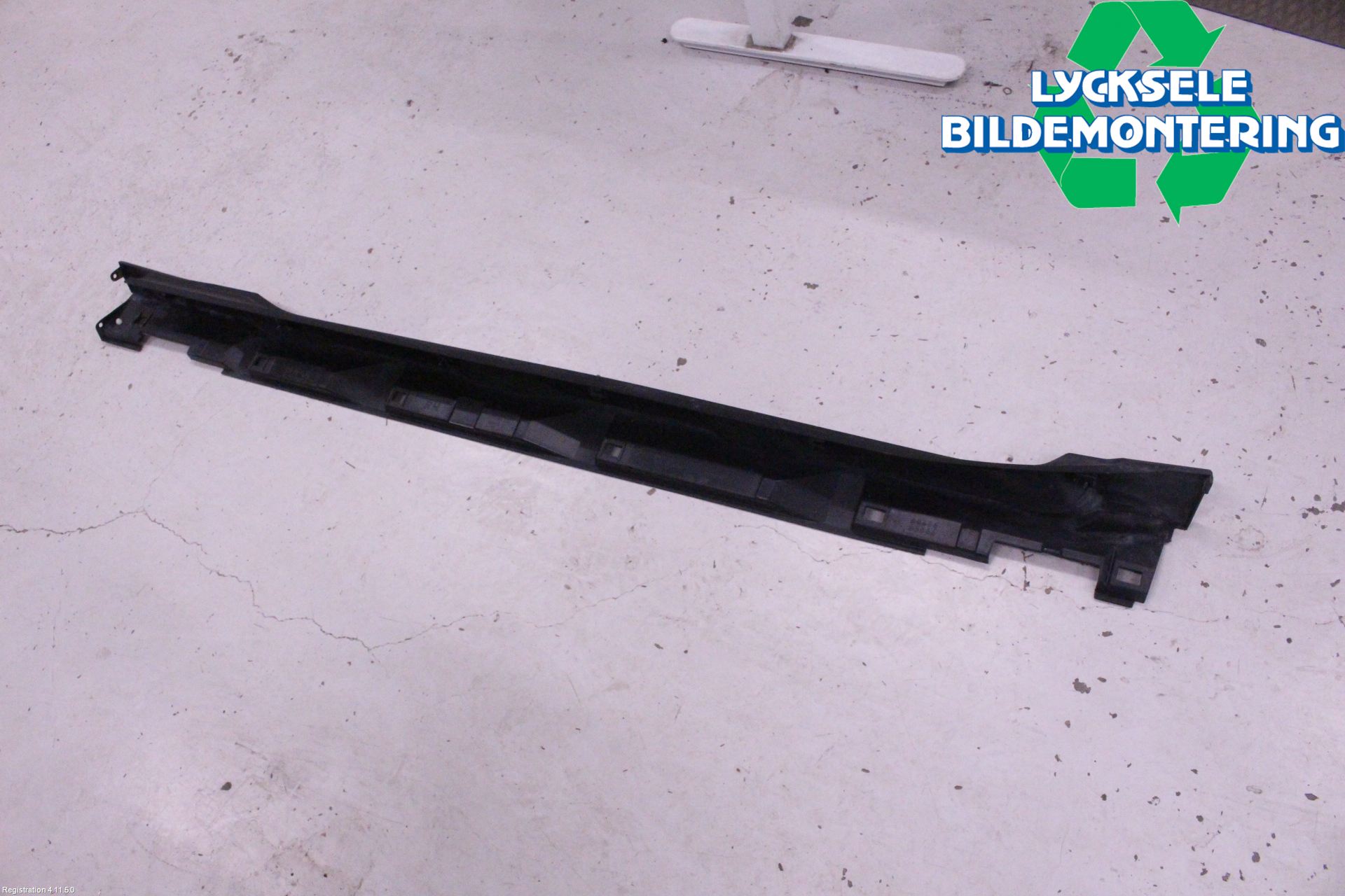 Subaru OUTBACK 21- Sidokjol Hö