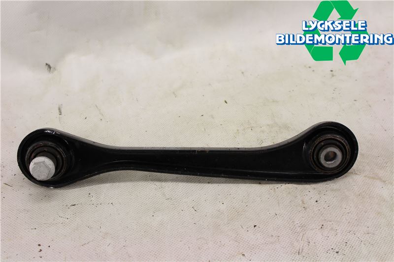 Volkswagen VW PASSAT 11-14 Bärarm Bak Höger