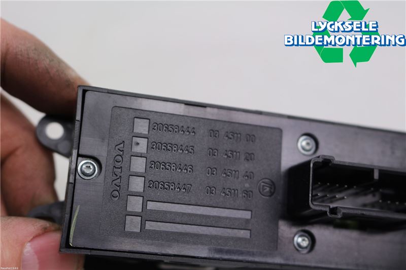 Volvo V50 04-07 Strömställare Elhiss