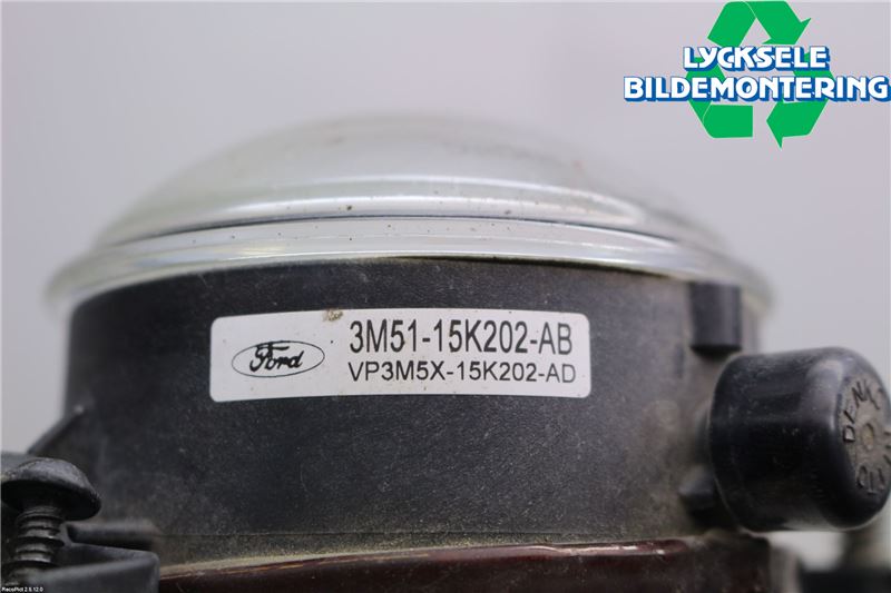 Ford FOCUS     04-07 Dimljus-Varselljus Fram