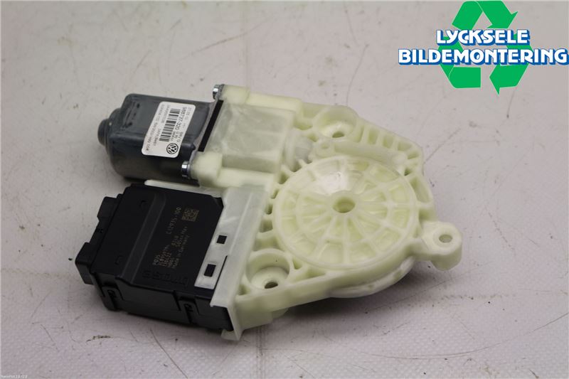 Volkswagen VW PASSAT 15-19 Fönsterhissmotor