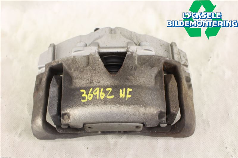 Volvo XC70 14-16 Bromsok Fram Höger