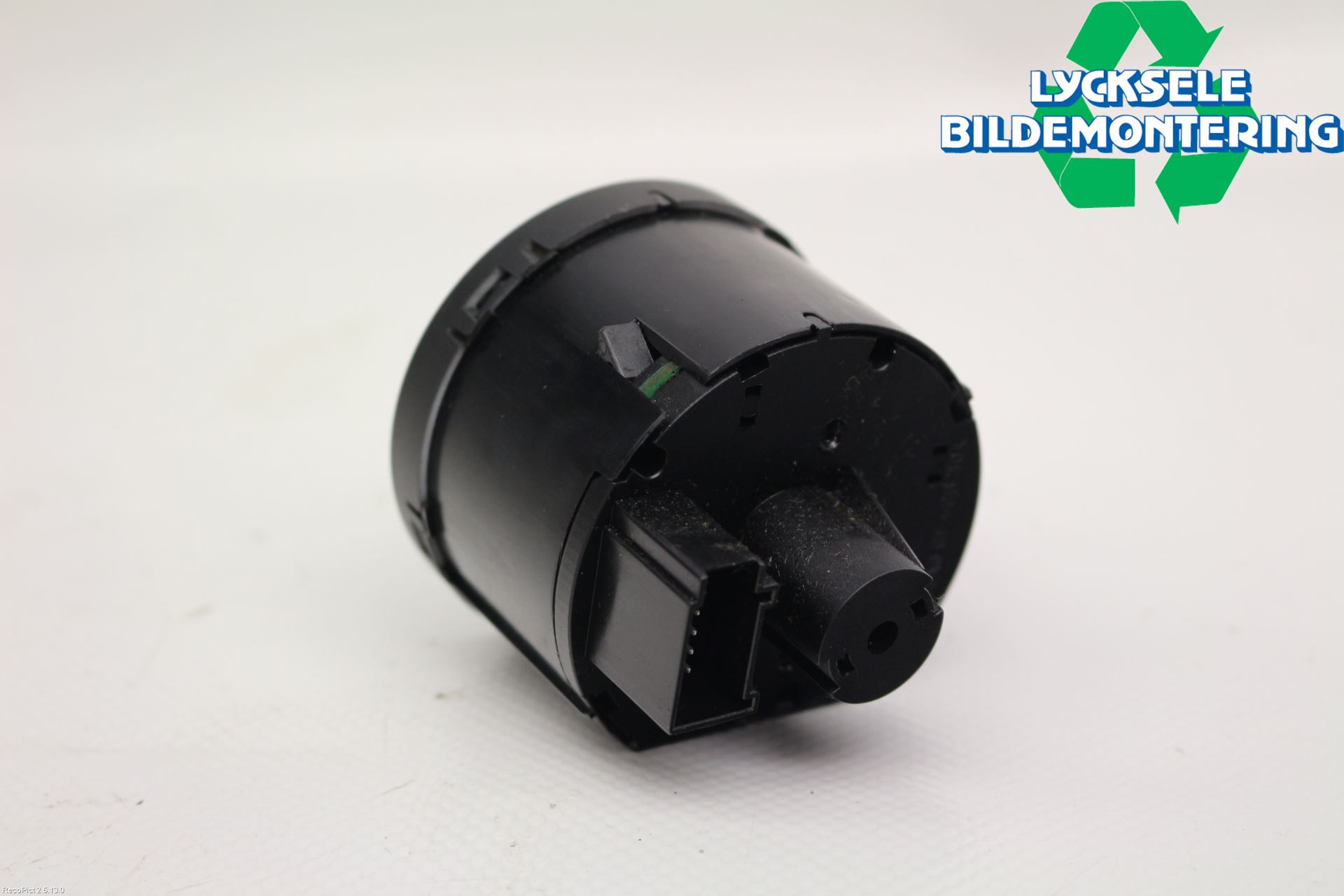 Volkswagen VW CADDY 11-15 Strömställare Ljus