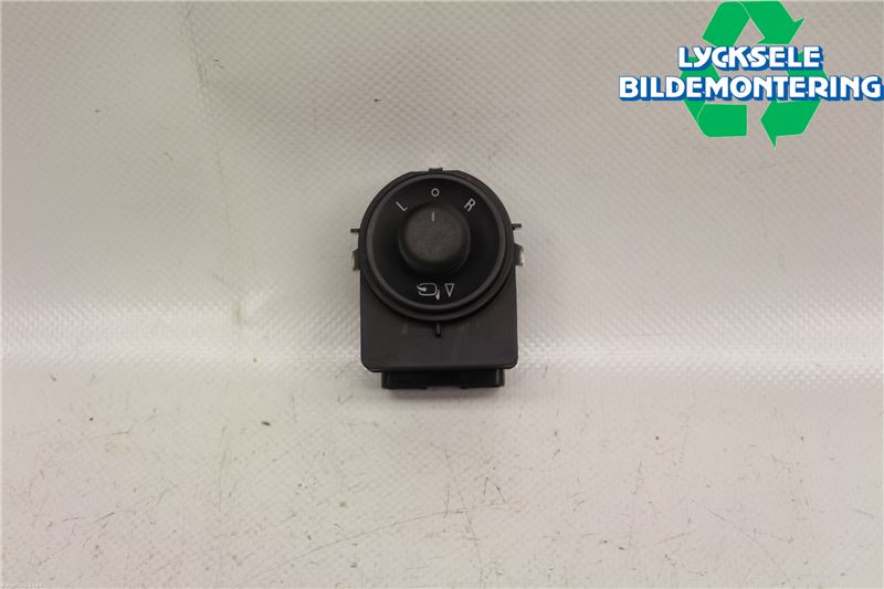 Opel INSIGNIA 09-16 Strömställare Spegel