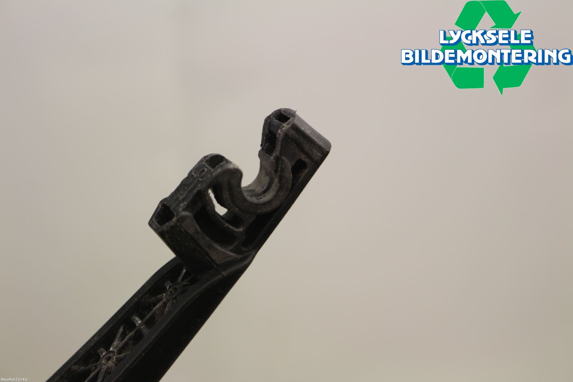 Hyundai i30 FD 07-12 Torkararm-Bakruta