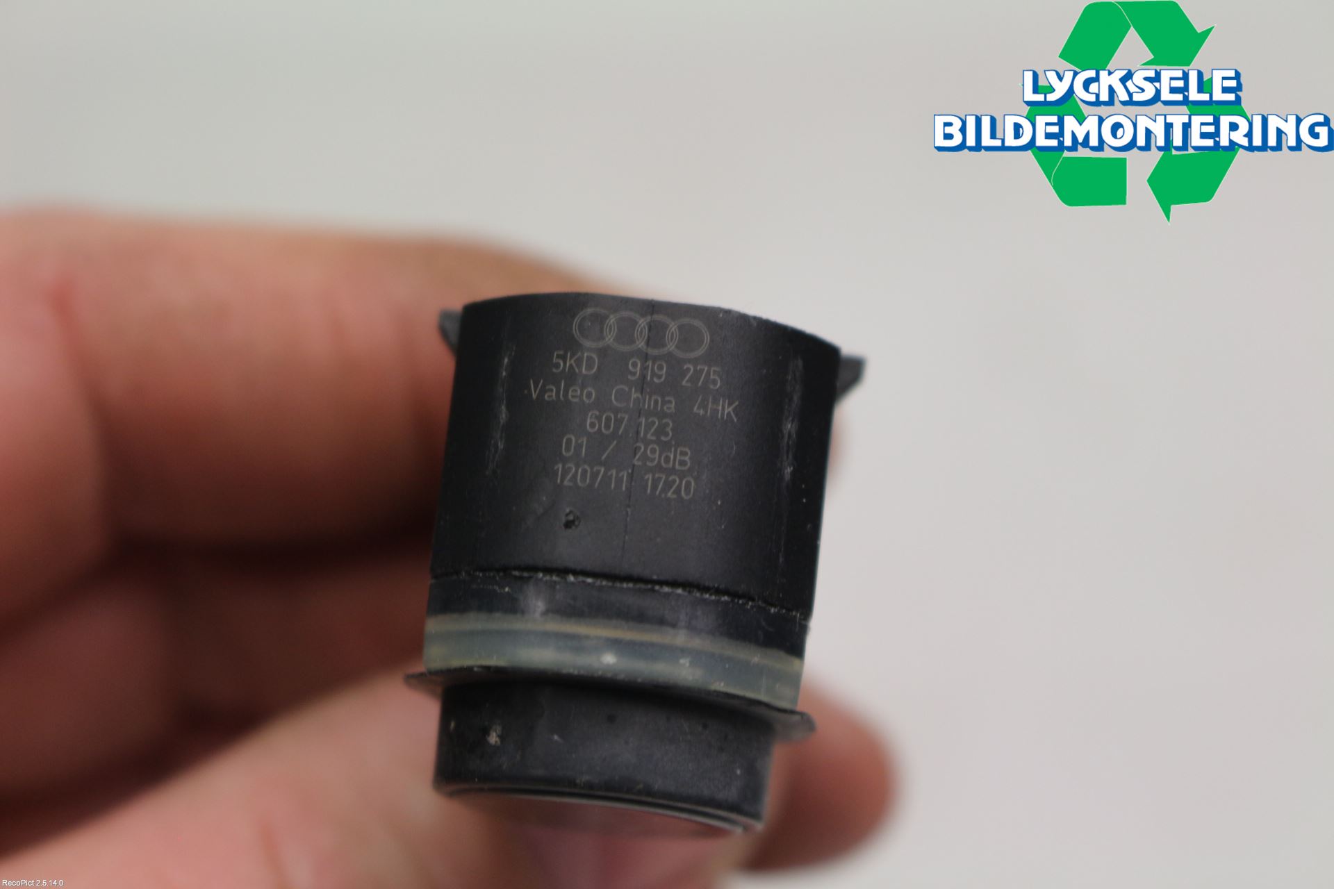 Volkswagen VW PASSAT 11-14 Parkeringshjälp Backsensor