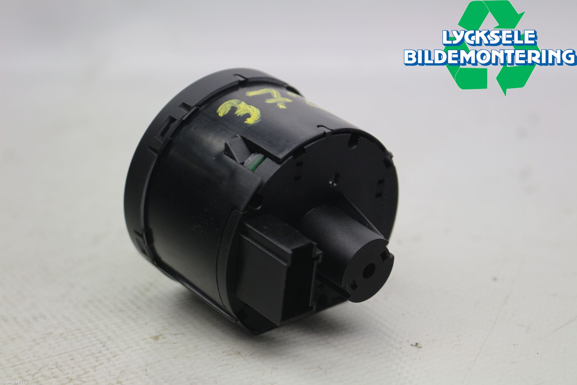 Volkswagen VW PASSAT 11-14 Strömställare Ljus