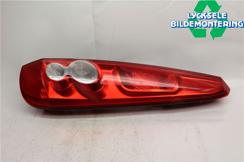 Ford FIESTA     06-08 Bakljus Höger