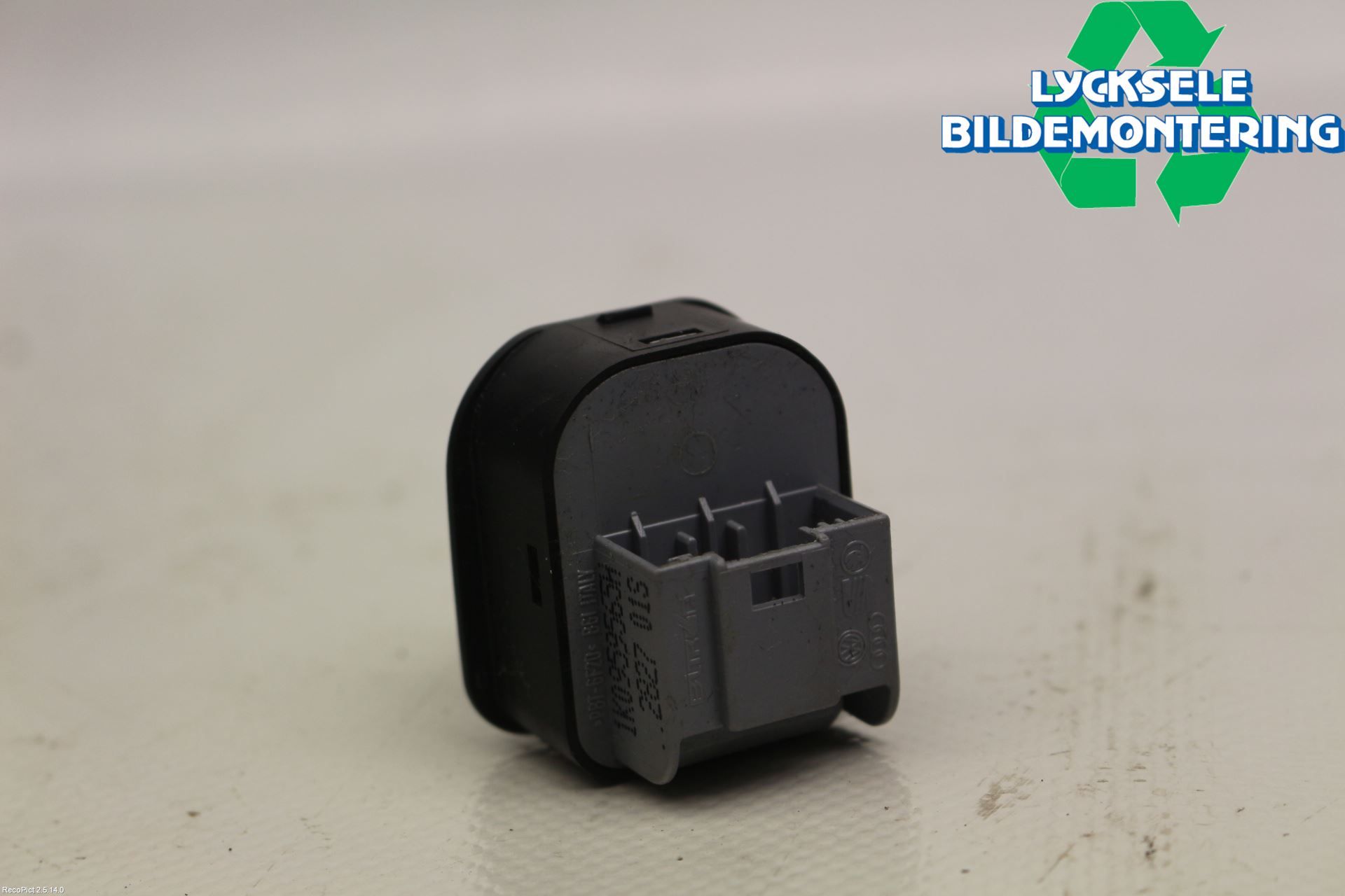 Volkswagen VW GOLF V 04-09 Strömställare Spegel