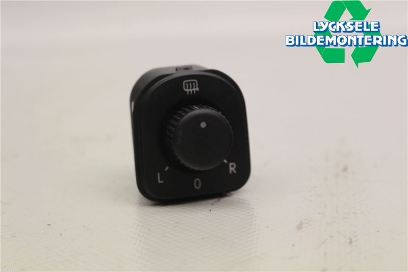 Volkswagen VW GOLF V 04-09 Strömställare Spegel