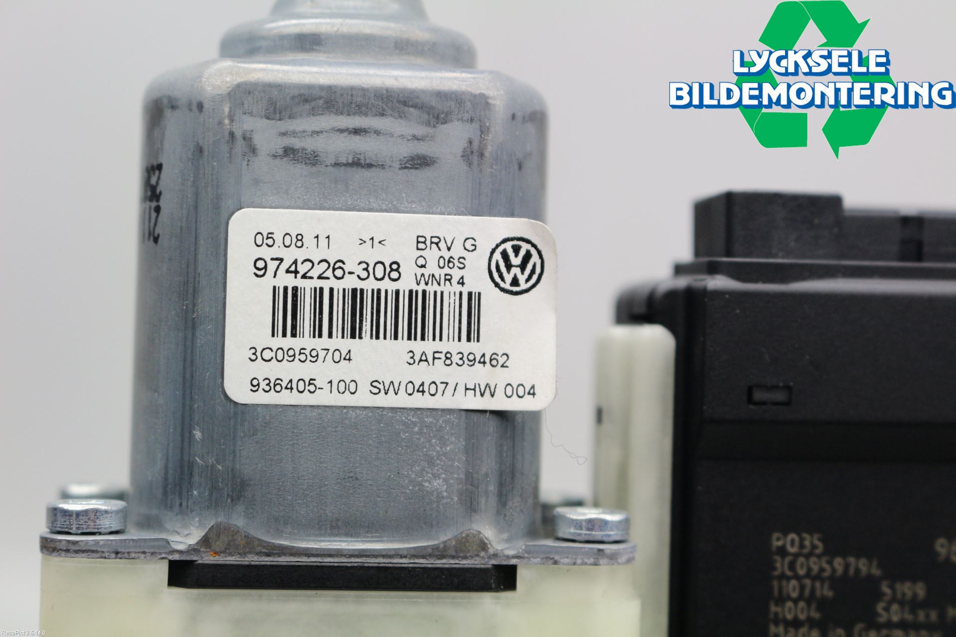Volkswagen VW PASSAT 11-14 Fönsterhissmotor