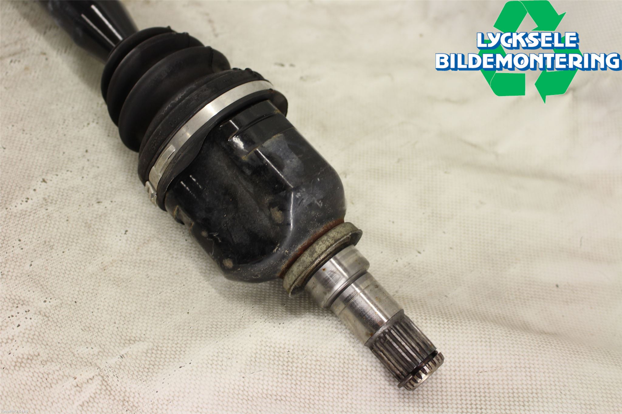 Toyota AURIS 07-09 Drivaxel Fram Höger