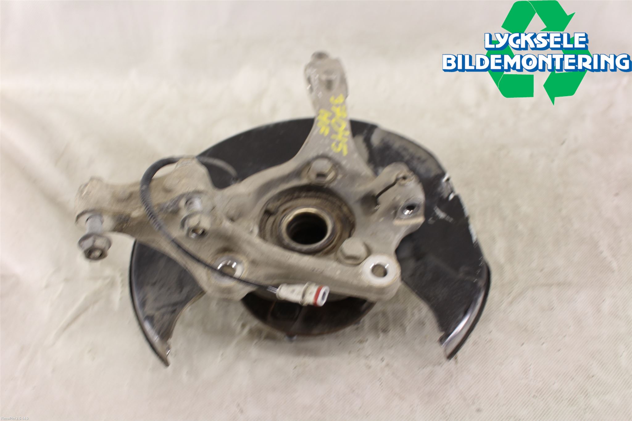 Opel INSIGNIA 09-16 Styrspindel Lagerhus Hö