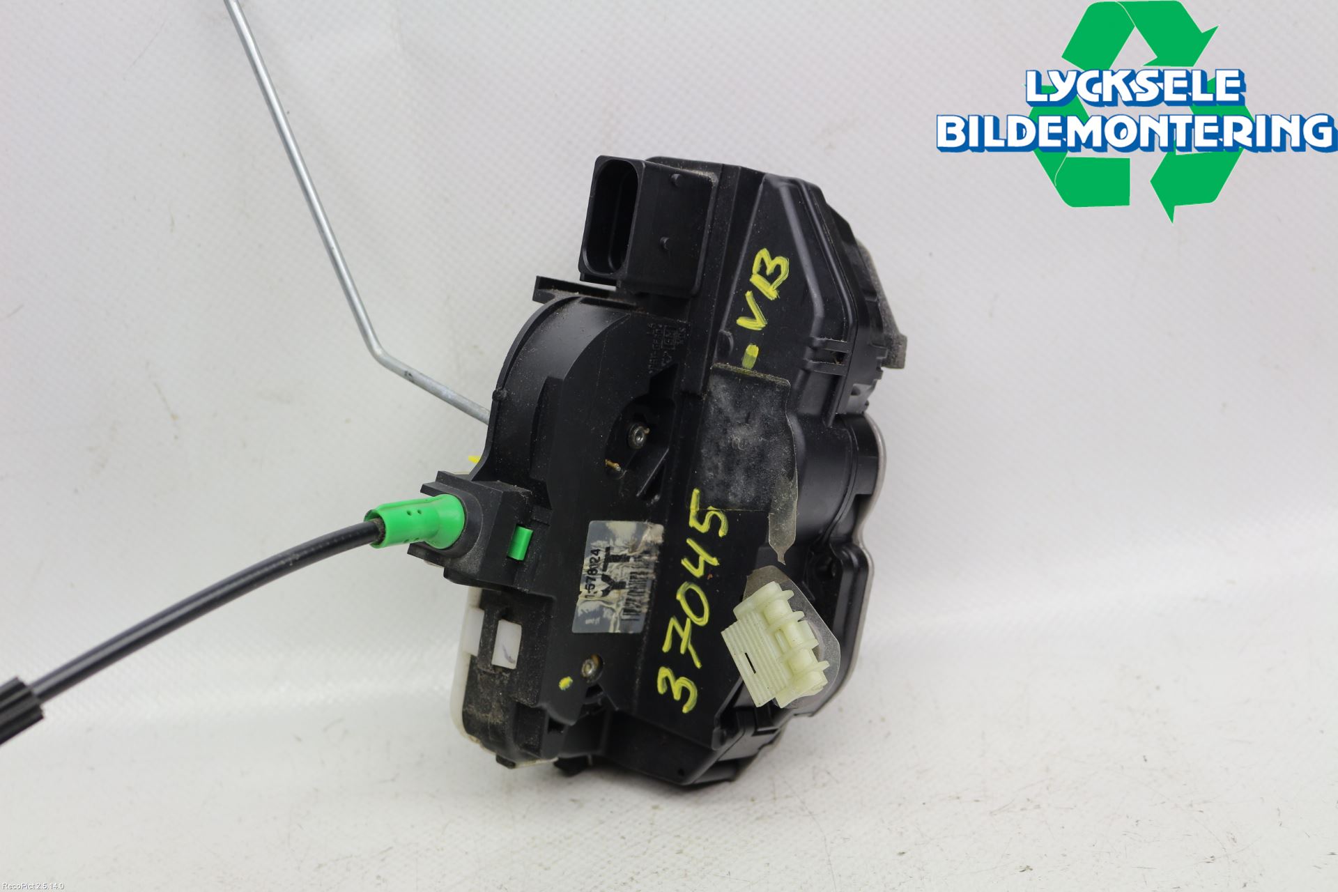 Opel INSIGNIA 09-16 Låskista-Dörrlås