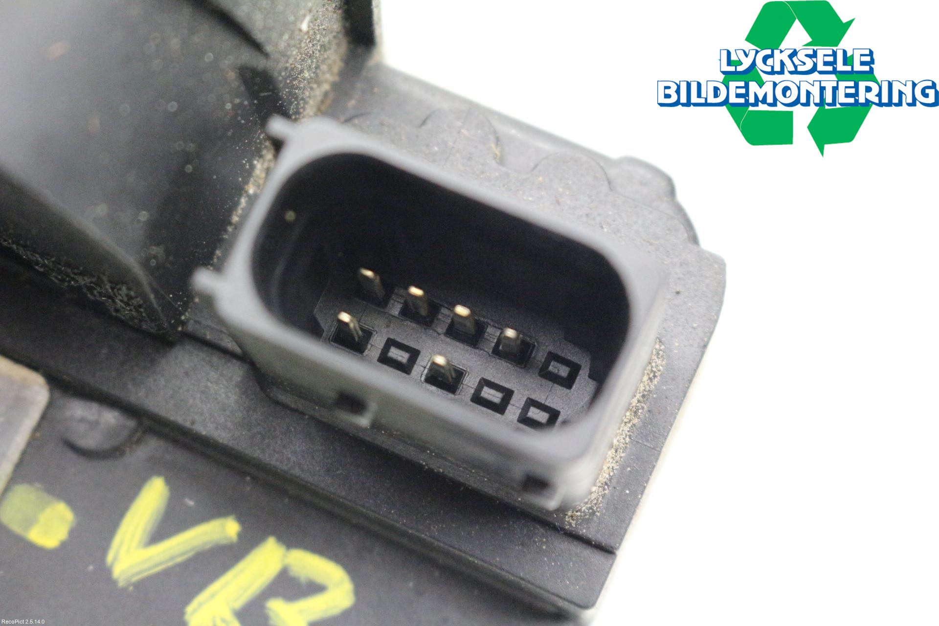 Opel INSIGNIA 09-16 Låskista-Dörrlås