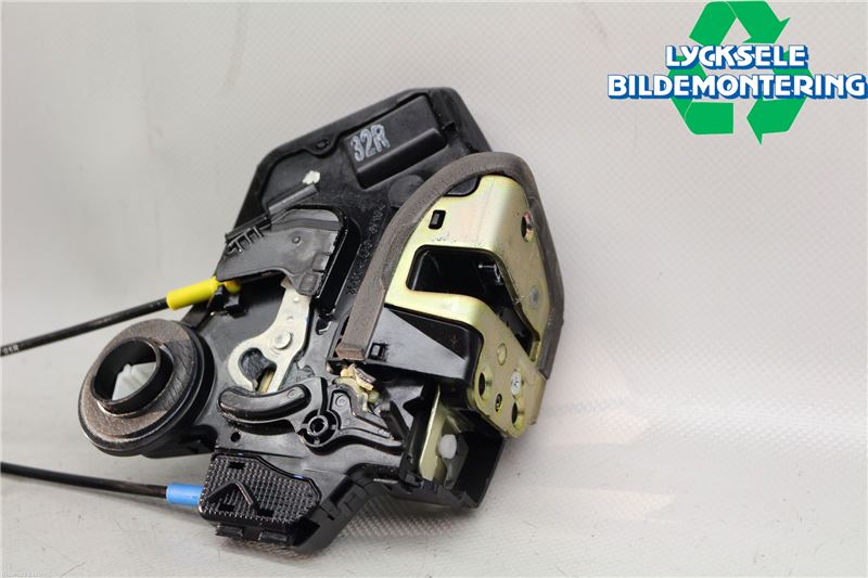 Toyota COROLLA 02-07 Låskista-Dörrlås