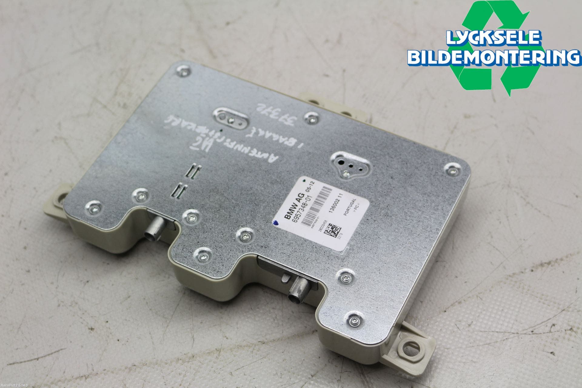 BMW 6 F12/F13 10-18 Antennförstärkare