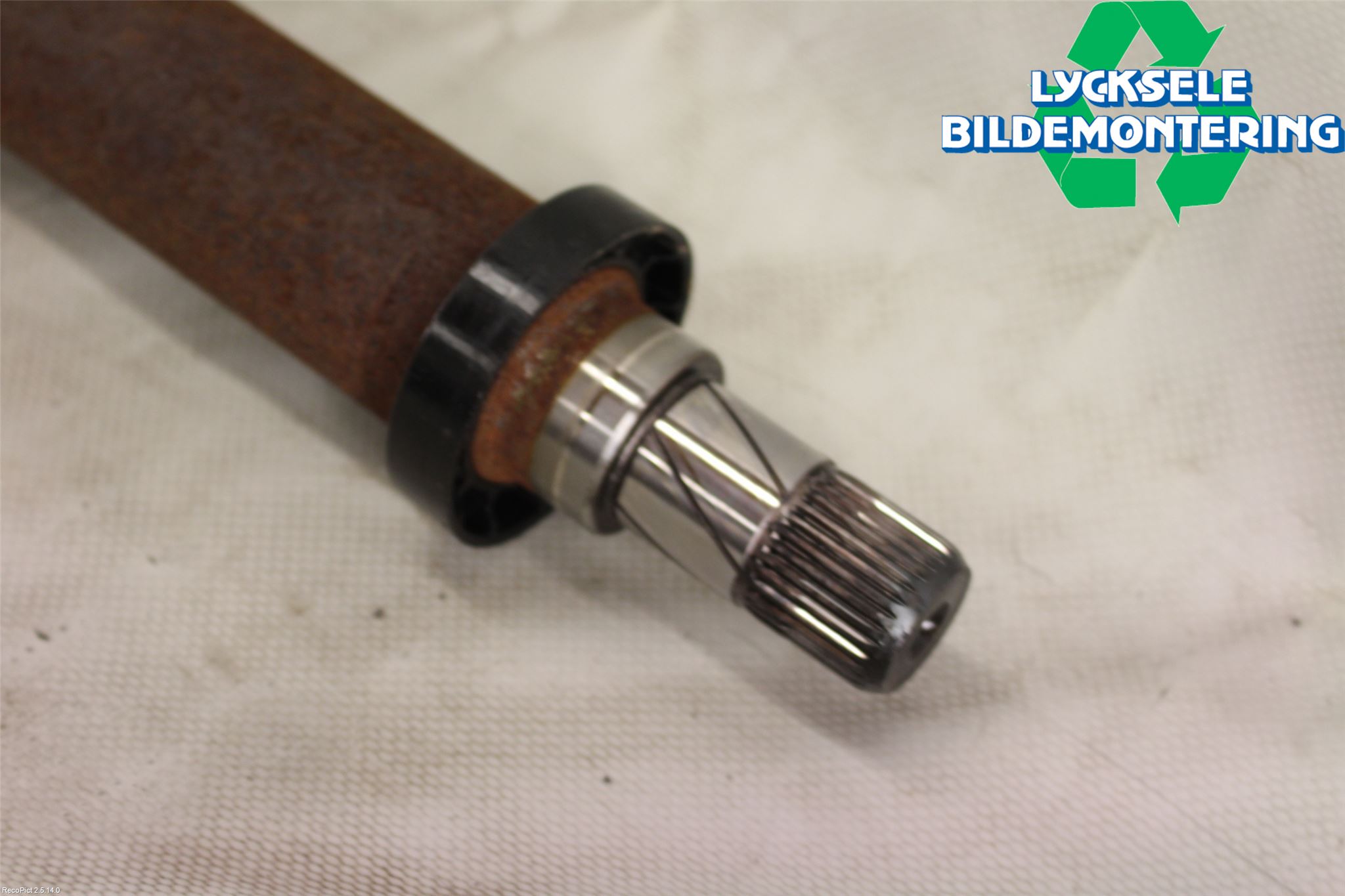 Mini COUPE R56 05-14 Drivaxel Fram Höger