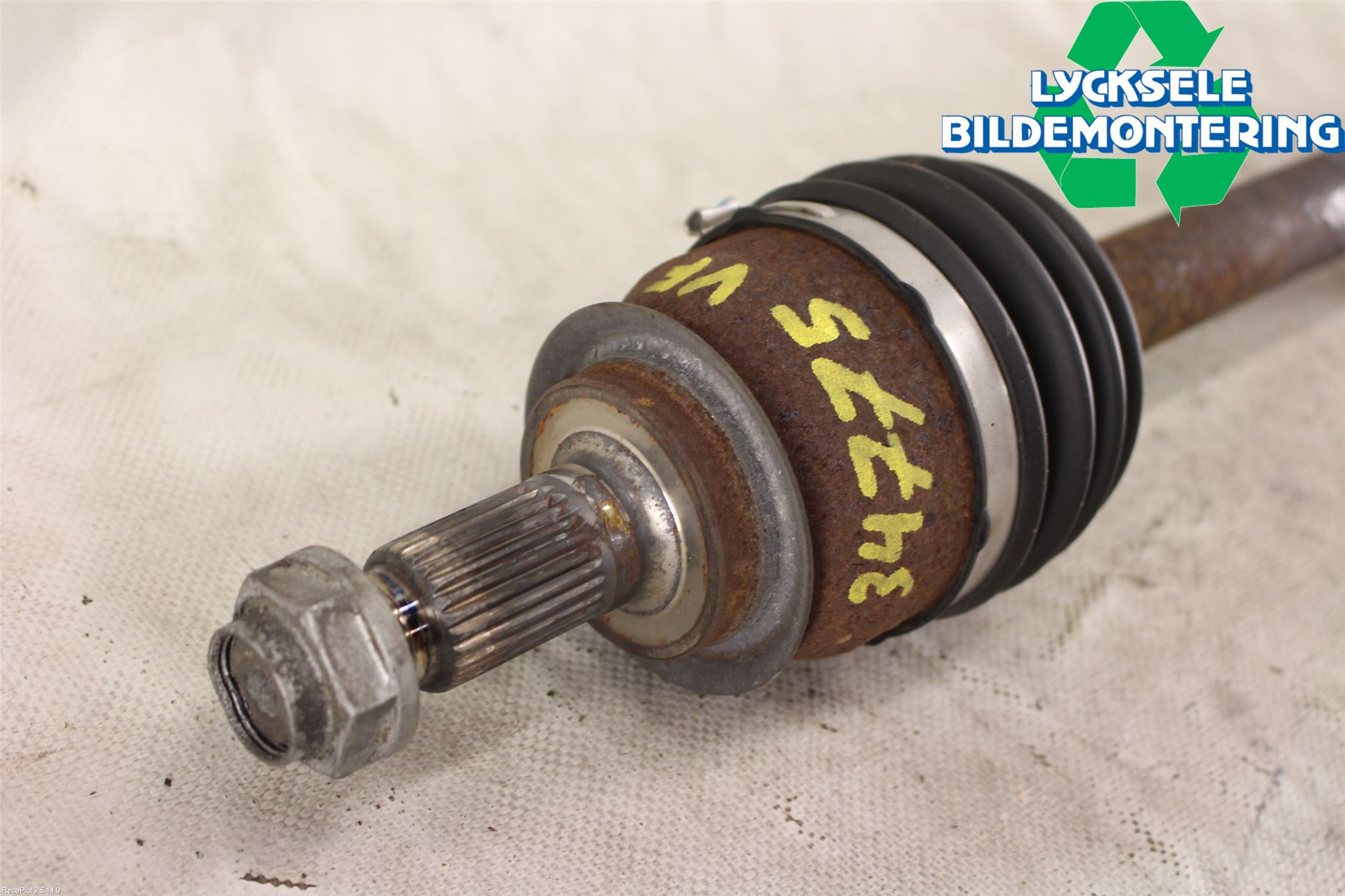 Mini COUPE R56 05-14 Drivaxel Fram Vänster