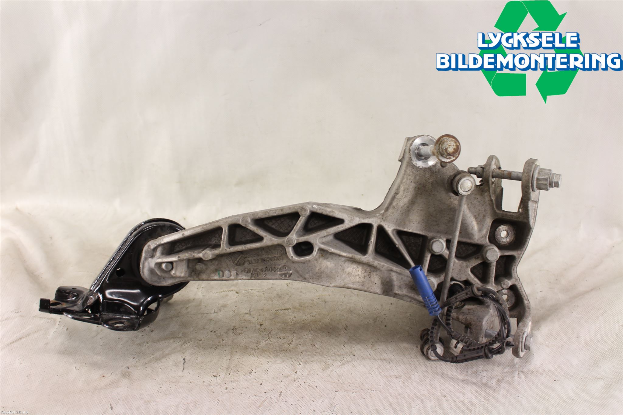 Mini COUPE R56 05-14 Hjullagerhus Bak Vä