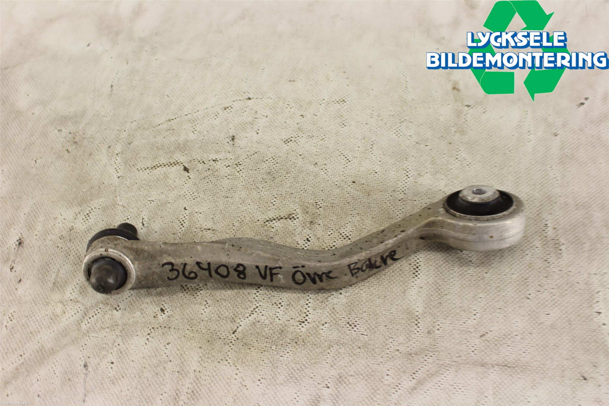 Audi A4/S4 05-07 Bärarm Fram Övre Vä