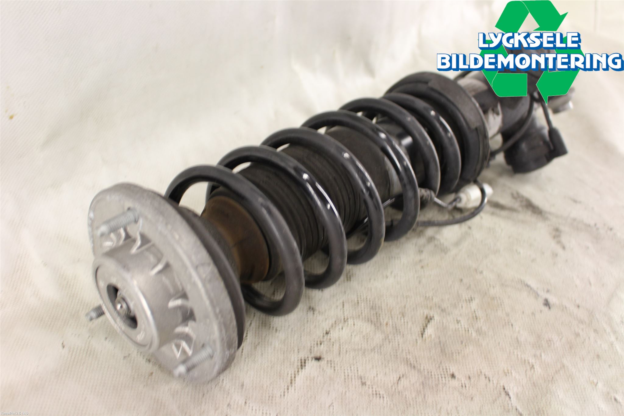 BMW 6 F12/F13 10-18 Fjäderben Bak Vänster