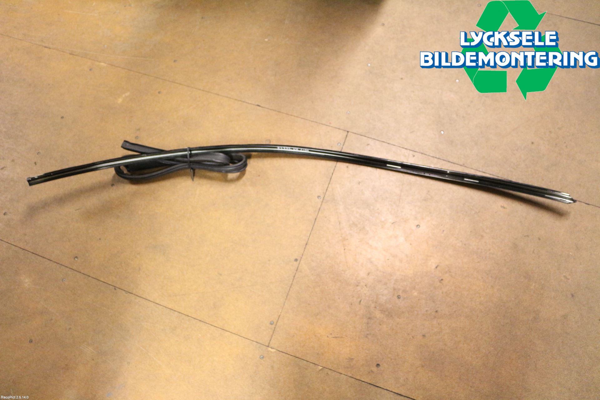 BMW 6 F12/F13 10-18 Dörr Dekorlist Fram Vä