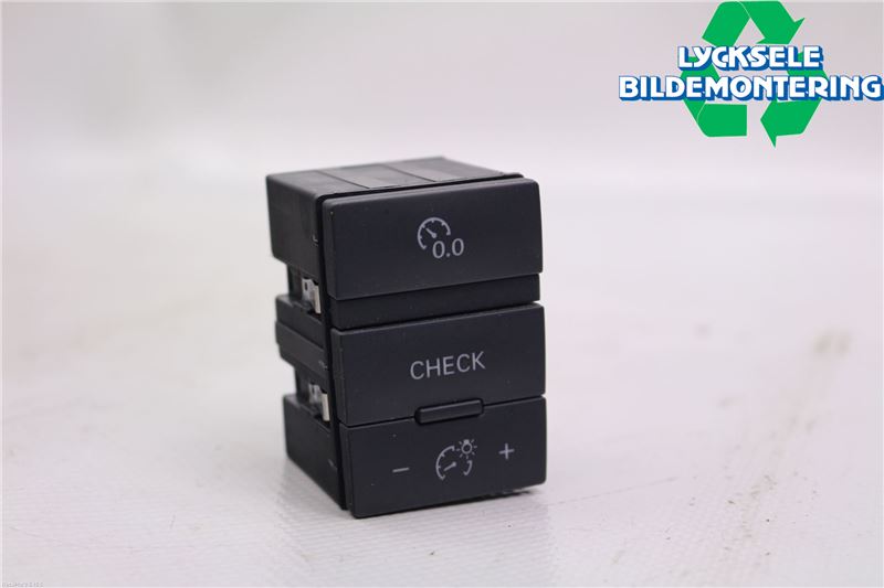 Audi A6/S6     05-11 Strömställare Färddator