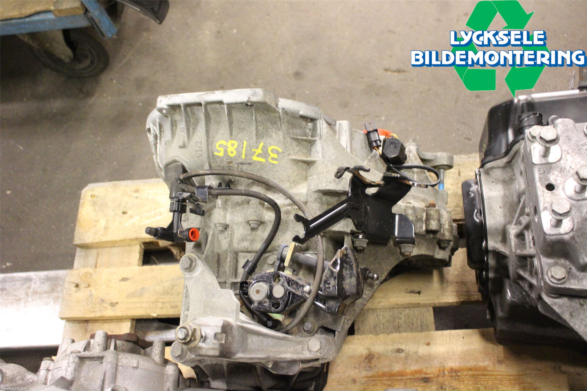 Ford TRANSIT CONNECT 03-08 Växellåda Man 5 Vxl