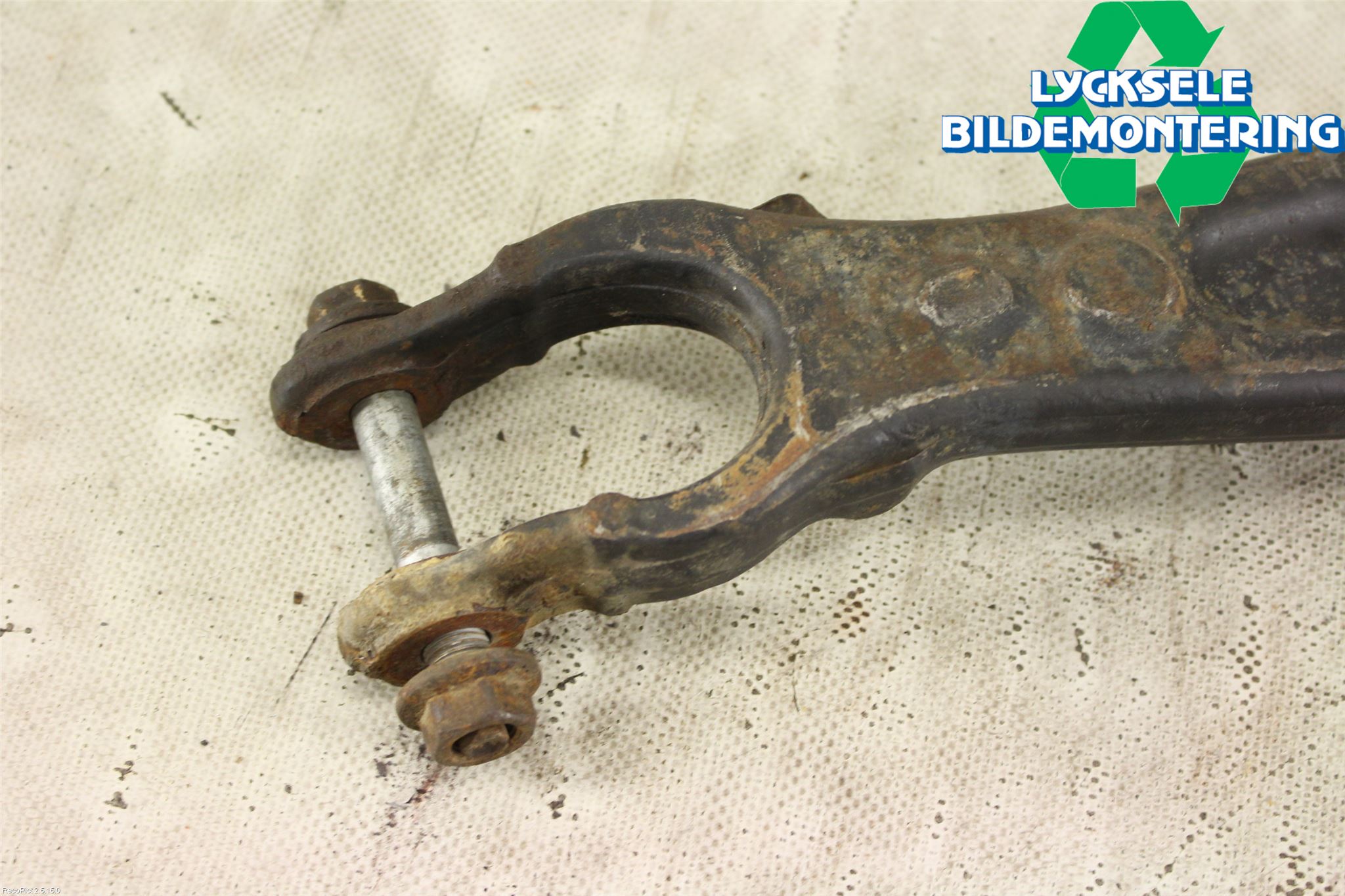 Peugeot 407 Bärarm Fram Undre Hö