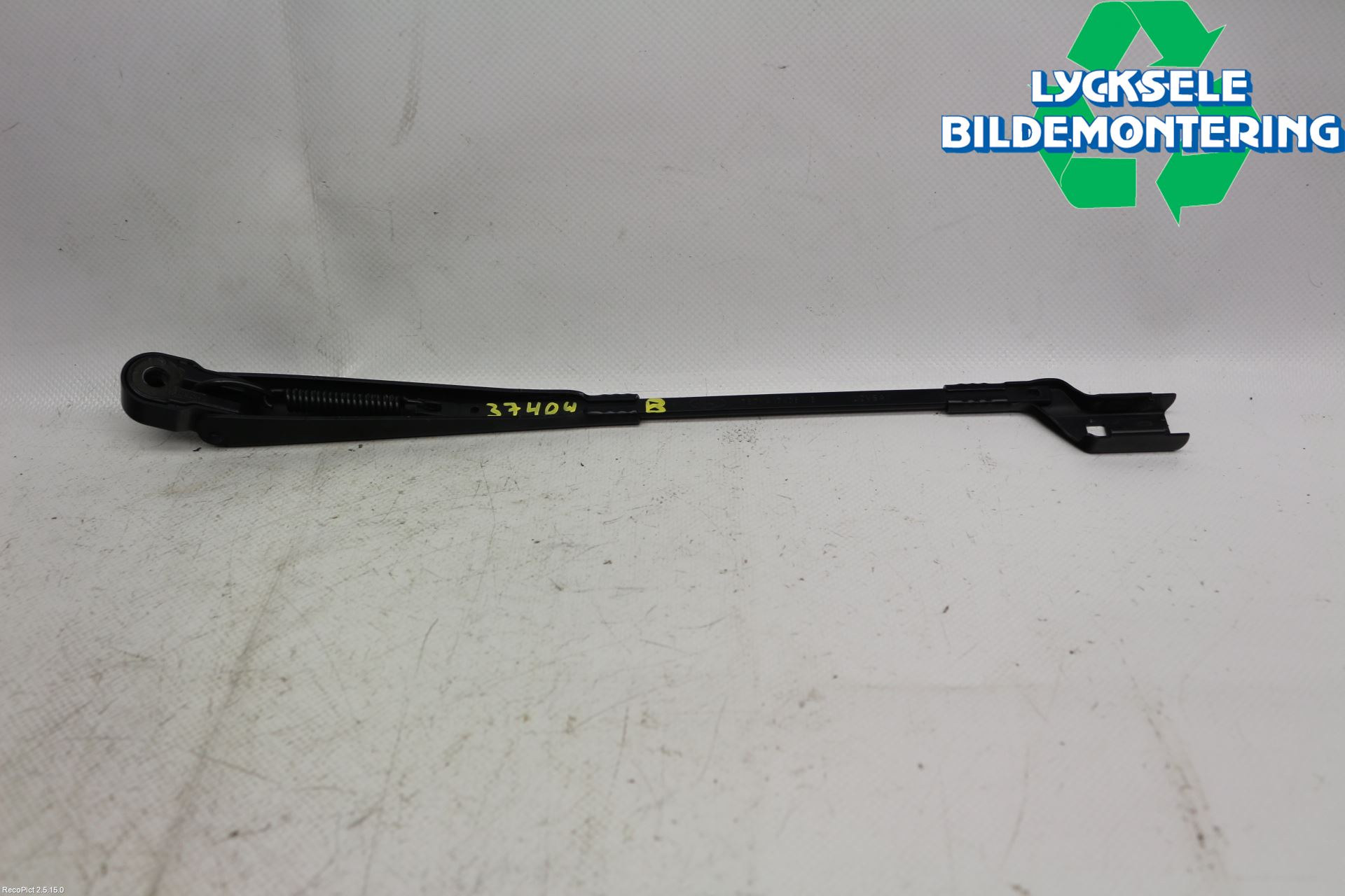 Ford MONDEO 07-15 Torkararm-Bakruta