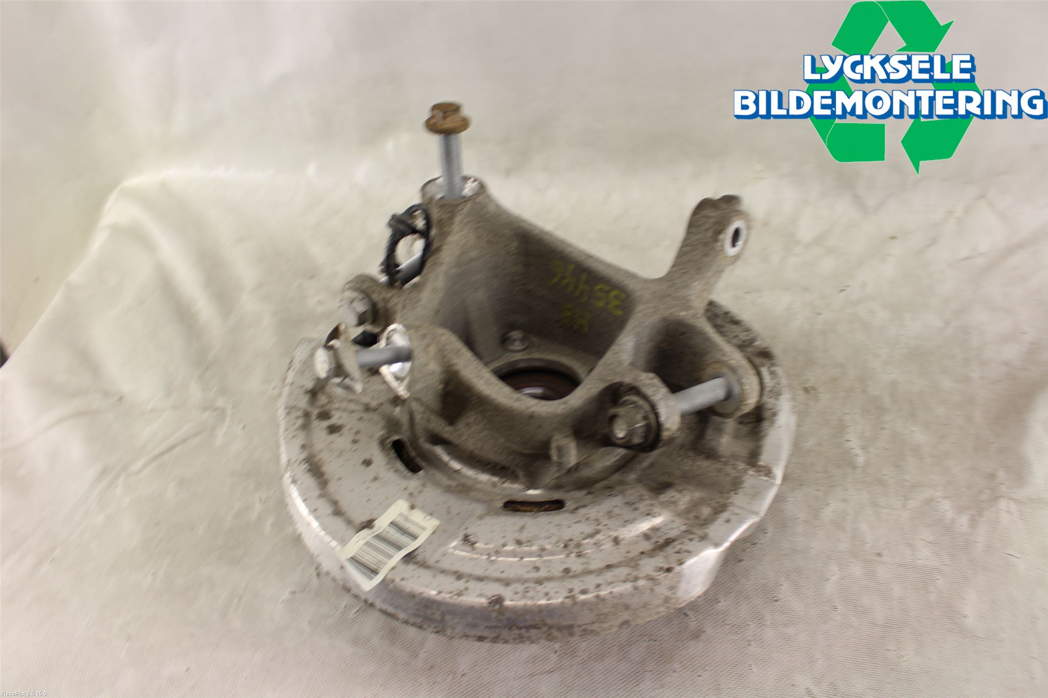 BMW 5 F10/F11/F18 09-17 Hjullagerhus-Spindel Hö B